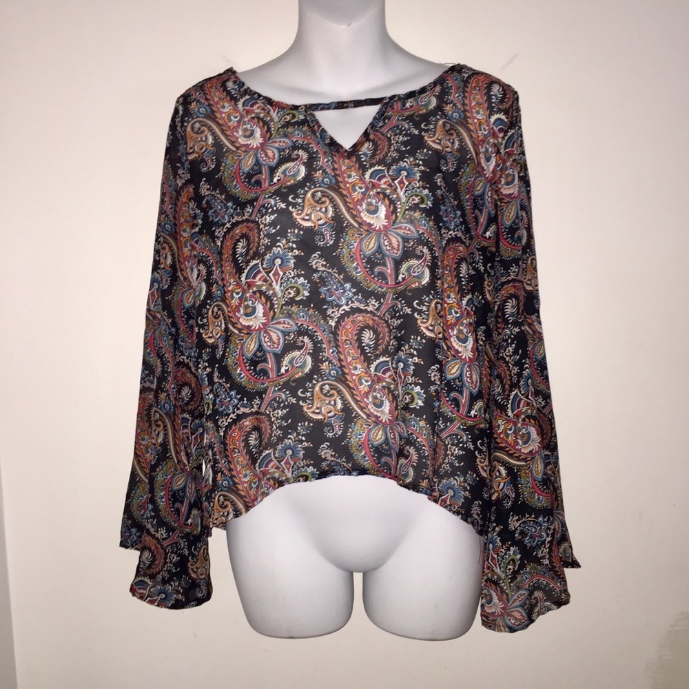 Chic Happens Blouse Bell Sleeves Cut Out Back